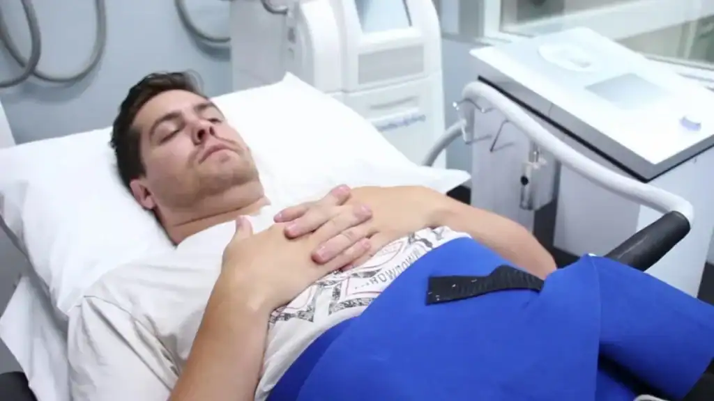 Transforming Bodies: Celebrity Success Stories and the Truth Behind Body Contouring 2 Image of male having body contouring Doncaster treatment